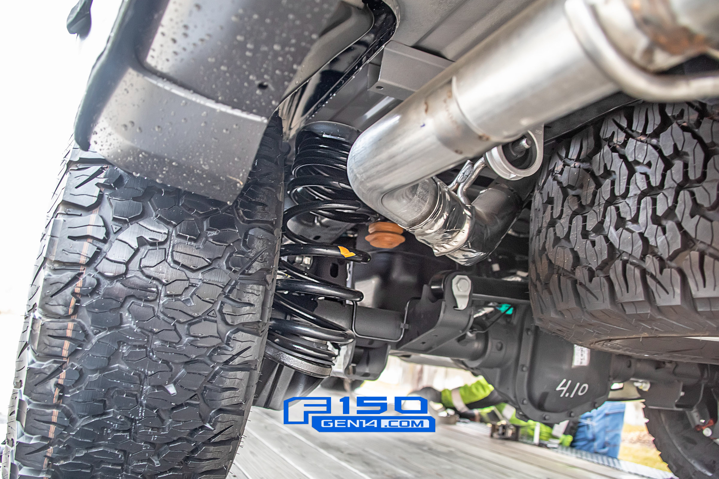 Spied: 2021 F-150 Raptor's Coil Springs Suspension Undisguised |   -- 2021+ Ford F-150, Tremor, Raptor Forum (14th Gen) |  Owners, News, Discussions