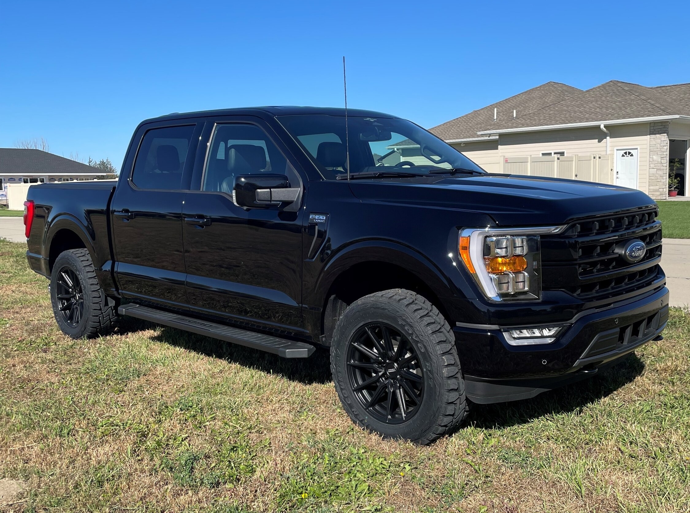 2023 Agate Black Lariat Sport build | F150gen14 -- 2021+ Ford F-150 ...