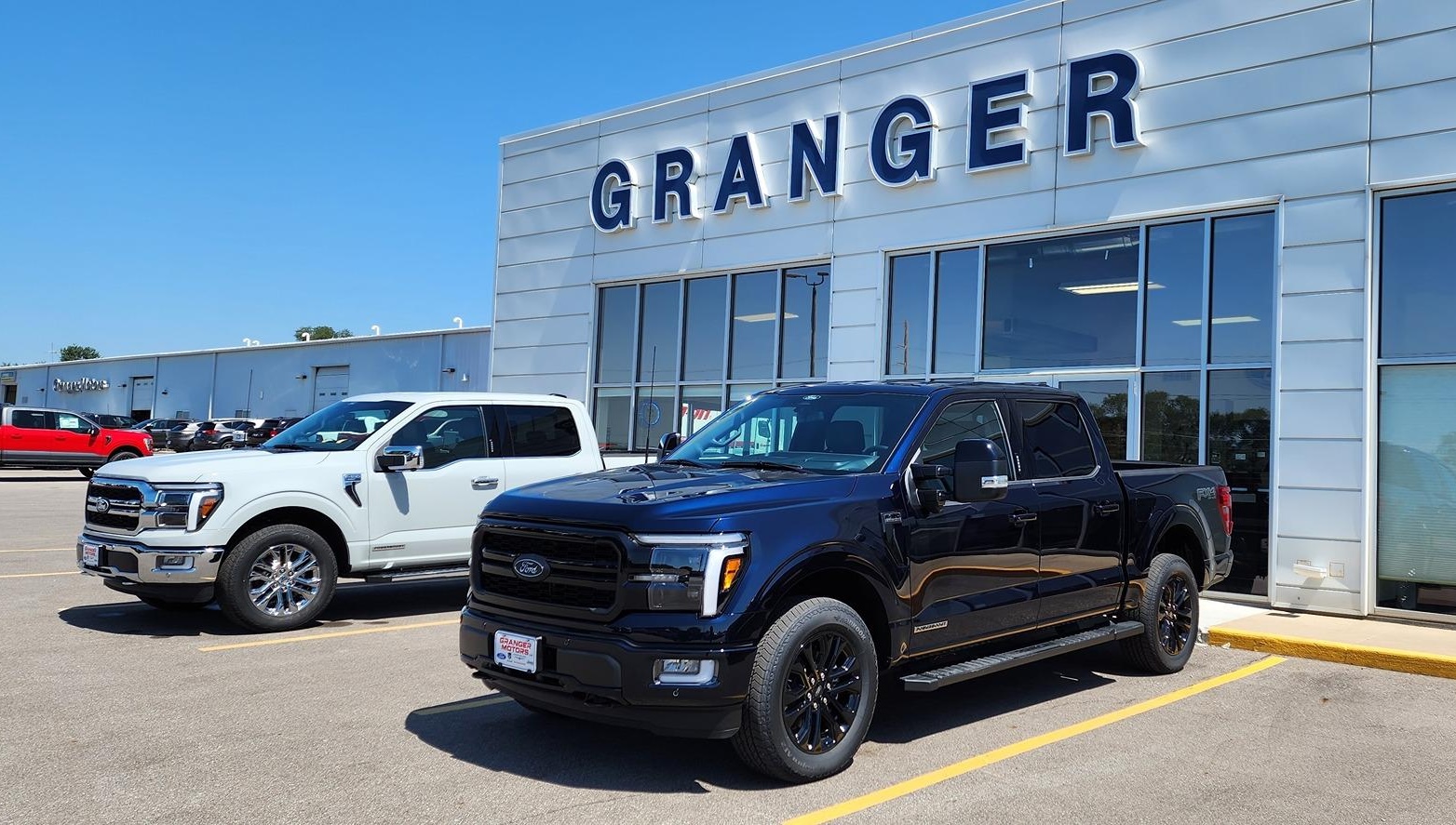 ATTENTION GREAT DEAL AT GRANGER MOTORS 4 UNDER INVOICE!! 2025 F150